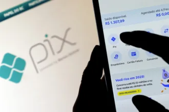 quem-criou-e-como-surgiu-o-pix,-sucesso-brasileiro-que-entrou-na-mira-dos-eua-–-valor-economico