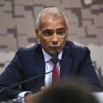 romario-contraria-oposicao-e-anuncia-apoio-a-pec-6×1-de-governistas