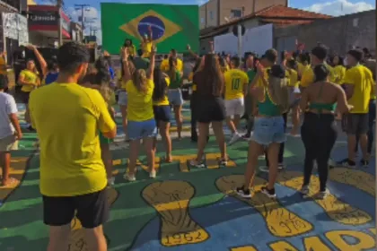 em-aparecida,-rua-no-garavelo-tera-festa-para-brasil-x-egito