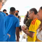 assista:-james-rodriguez-nega-foto-com-filha-do-presidente-da-colombia