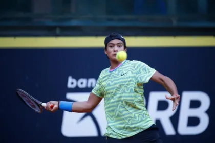 tenista-de-goianesia-campeao-de-roland-garros-batia-bolinhas-na-parede-de-casa-aos-cinco-anos