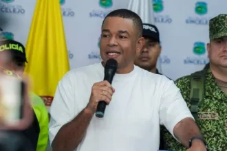 prefeito-pede-autorizacao-de-um-mes-para-ver-a-copa:-‘intercambio-de-experiencias’