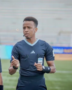 quem-e-o-arbitro-somali-que-teve-visto-negado-e-foi-cortado-da-copa-do-mundo-–-o-globo