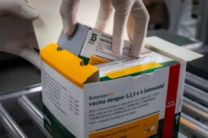 saude-investiga-duas-mortes-apos-vacina-contra-dengue-do-butantan