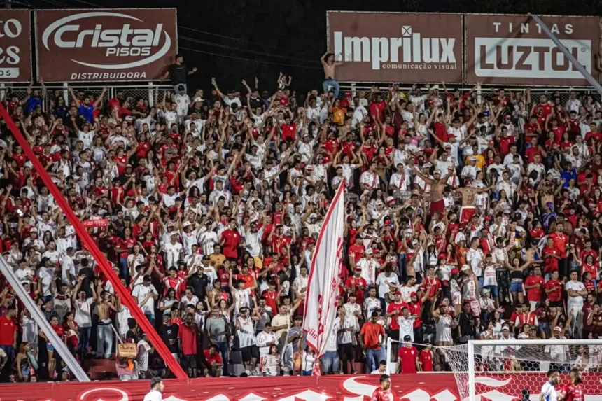 com-ausencia-de-marquinhos-gabriel,-vila-nova-esta-definido-para-o-duelo-contra-o-botafogo-sp