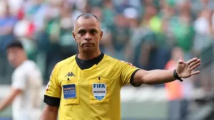 relembre-cinco-grandes-jogos-ja-apitados-por-wilton-sampaio,-escalado-para-abertura-da-copa