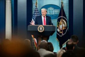 Trump vaias NBA no Madison Square Garden
