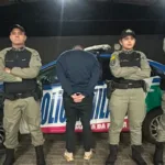 Lutador preso em Goiânia por agredir namorada e tráfico