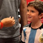 morador-de-goiania,-pequeno-fa-de-messi-diz-que-torceria-pela-argentina-ate-contra-brasil