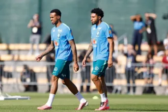 ainda-sem-neymar,-ancelotti-mantem-misterio-sobre-escalacao-para-estreia-na-copa