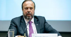 governo-propoe-aumentar-para-32%-o-etanol-na-gasolina-contra-alta-de-preco-–-cnn-brasil