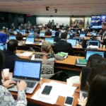 Discussão sobre a redução da maioridade penal na CCJ