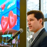 “recursos-publicos-se-transformam-em-saude-e-cura-de-criancas”,-diz-daniel-sobre-1o-ano-do-cora