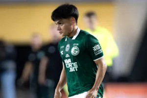 esli-garcia-titular:-goias-e-novorizontino-escalados-para-jogo-na-serrinha