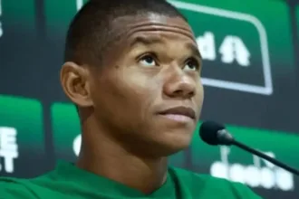 juninho-diz-que-goias-pagou-salario-atrasado-e-pede-parceria-do-grupo-nos-momentos-dificeis