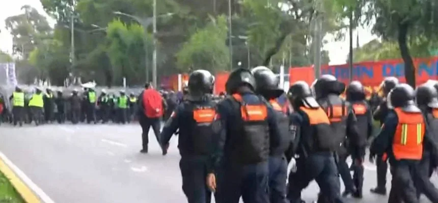 familias-de-desaparecidos-no-mexico-protestam-em-estadio-da-copa-do-mundo-2026-pedindo-respostas