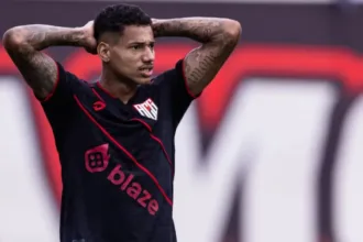 marrony-admite-que-ataque-precisa-voltar-a-ser-decisivo-em-casa,-onde-dragao-so-tem-duas-vitorias-na-serie-b