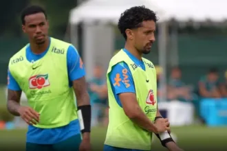 brasil-adota-munhequeira-tatica-inspirada-na-nfl-em-treinos-da-copa