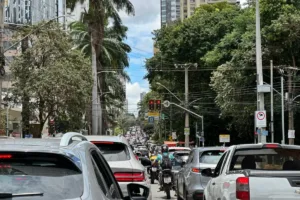 mudancas-no-transito-do-setor-bueno-comecam-neste-sabado-(13);-avenidas-t-10-e-t-55-terao-sentido-unico