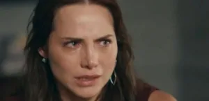 condenada-da-pior-forma,-adriana-vira-a-chave-da-vinganca-em-quem-ama-cuida-–-uol