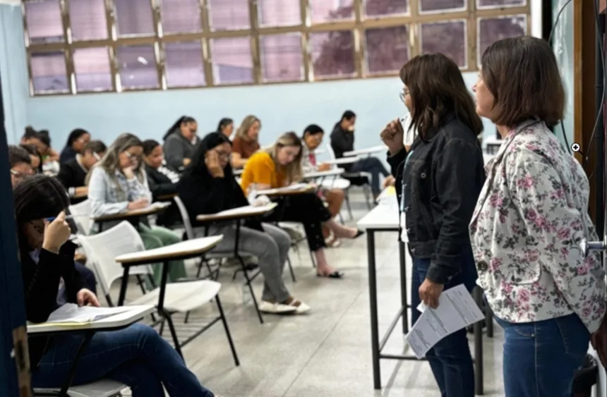 ibge-abre-selecao-com-mais-de-8-mil-vagas-e-salarios-de-ate-r$-4-mil