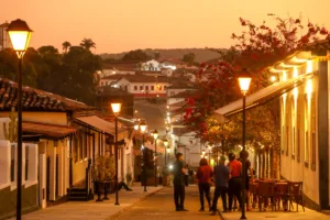 video-sobre-habito-de-caminhar-dos-moradores-de-pirenopolis-viraliza-nas-redes-sociais;-assista