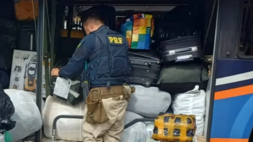 mala-com-ossada-e-cinzas-humanas-e-encontrada-em-onibus-de-turismo-em-planaltina