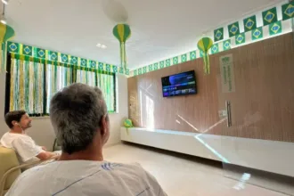 hgg-decora-salas-para-pacientes-e-acompanhantes-assistirem-a-copa