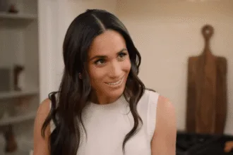 meghan-markle-fez-piada-‘colorida’-para-kate-middleton-e-gerou-silencio,-revela-principe-harry-em-livro