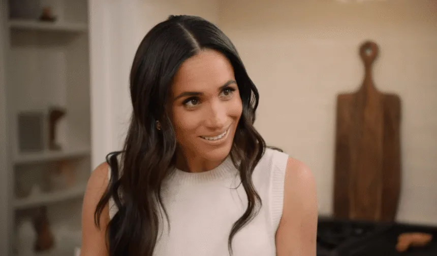 meghan-markle-fez-piada-‘colorida’-para-kate-middleton-e-gerou-silencio,-revela-principe-harry-em-livro