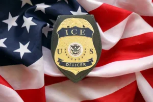 organizacao-alerta:-ice-mira-eventos-de-futebol-para-detencoes-de-imigrantes-nos-eua
