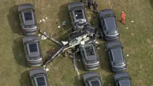ao-menos-6-pessoas-morrem-no-rj-apos-choque-entre-2-helicopteros;-video