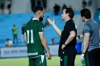 daniel-paulista-comenta-possivel-saida-de-bruno-savio-do-goias:-“esta-entregue-a-direcao”