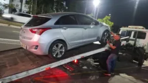 advogado-reincidente-e-preso-por-dirigir-bebado,-com-cnh-cassada-e-carro-sem-licenciamento-em-goiania