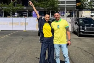 Adriana Lima na Copa 2026 com look de torcedora