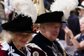 Realeza britânica na cerimônia da Ordem da Jarreteira em Windsor