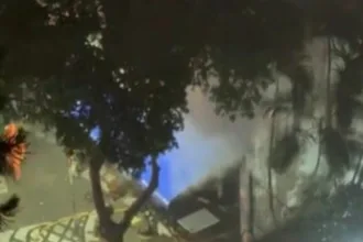 Incêndio no restaurante Lamas controlado sem feridos