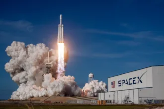 SpaceX valor de mercado supera Amazon em alta histórica