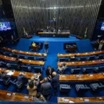 Senado aprova projeto contra bloqueio de gastos