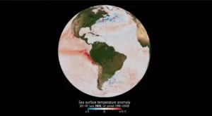 Imagens de satélite do Super El Niño impactando o clima