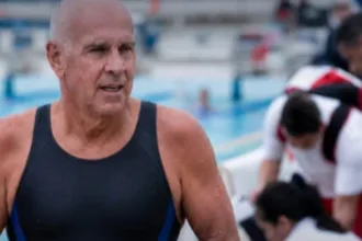 Nadador de 68 anos sofre morte em competição aquática em Salvador