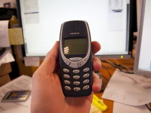 Nokia tijolão, o celular mais popular de 2002