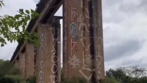 Instrutor preso divulga vídeo de morte em rope-jumping