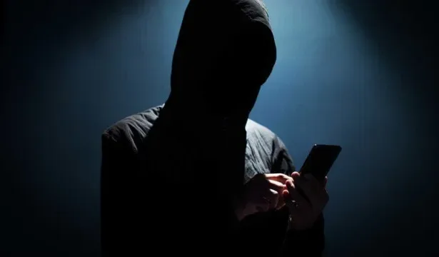 Alertas falsos da Defesa Civil em celulares