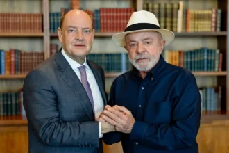 Lula assina adesão do Rio ao Propag
