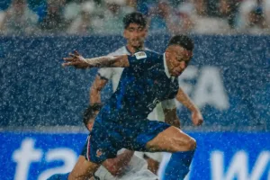 França x Iraque na Copa do Mundo com chuva