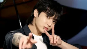 Fã brasileira do BTS condenada à prisão e deportação