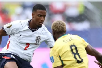 Inglaterra e Gana em jogo decisivo para classificação