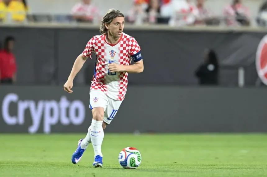 Luka Modric celebra 200 jogos pela seleção da Croácia