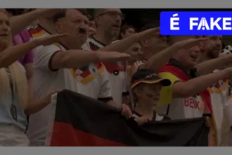 Imagem manipulada de sósia de Hitler na arquibancada